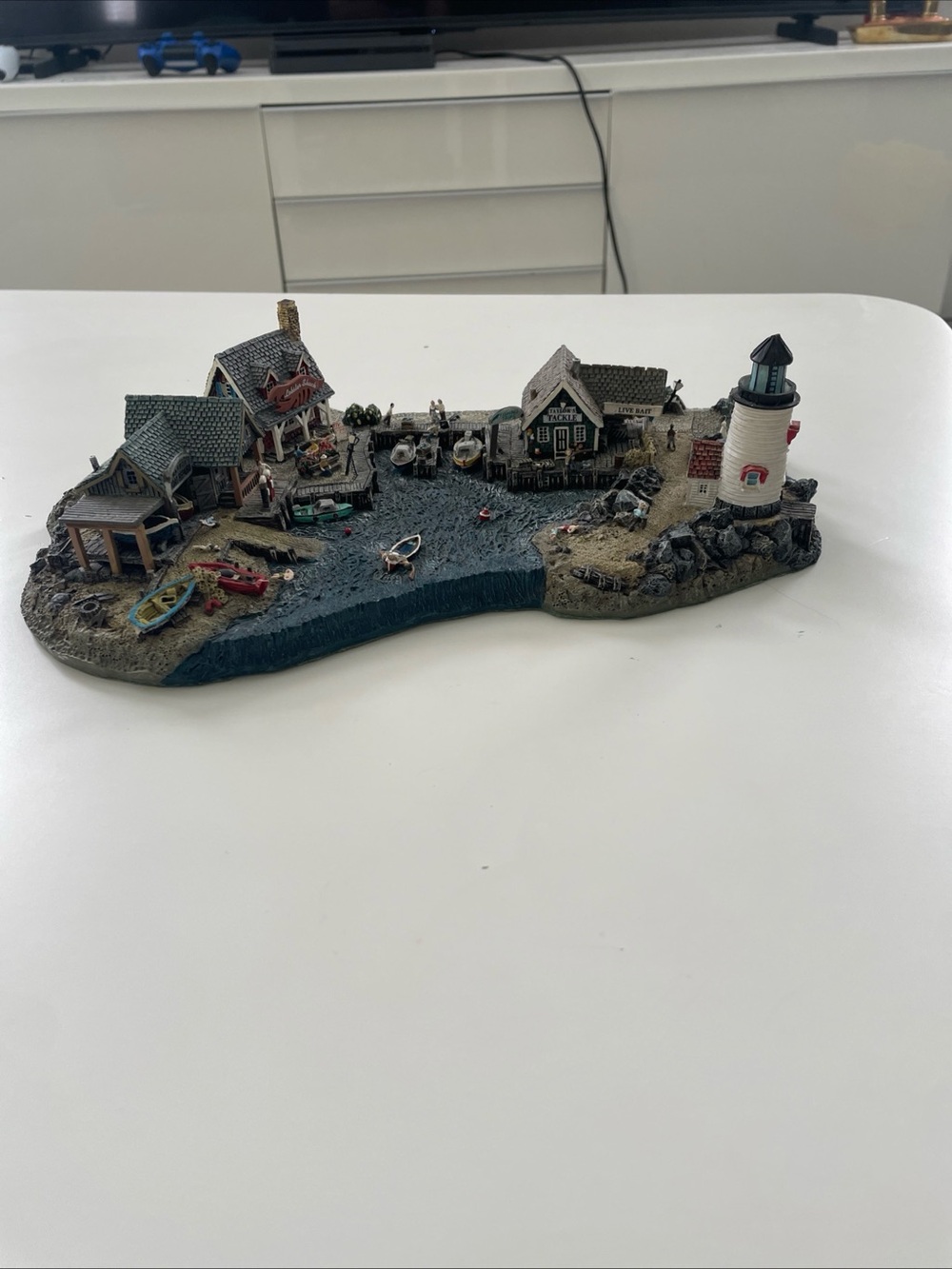 Fisherman's Cove by C. Gough Nautical Village Lighthouse Resin 1991